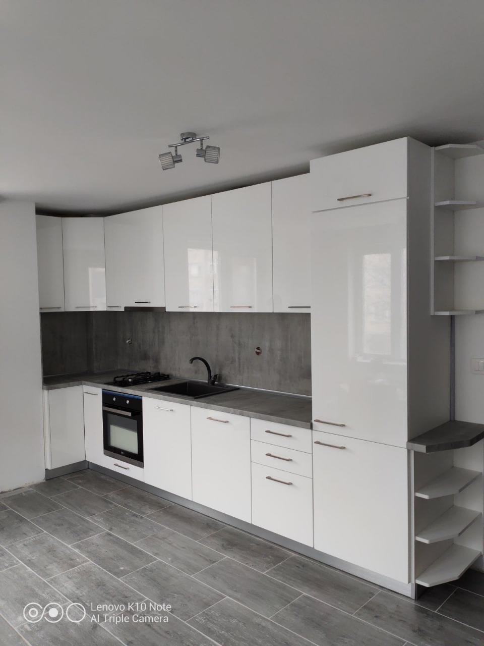 Модулна кухня MDF цвят бял гланц